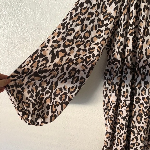 Banana Republic midi leopard tier dress - Picture 5 of 6
